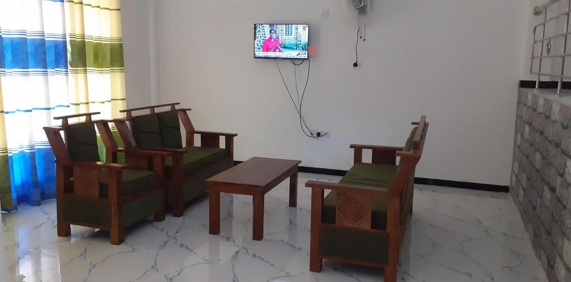 Isumi Hollyday Home Kandy 0*,
