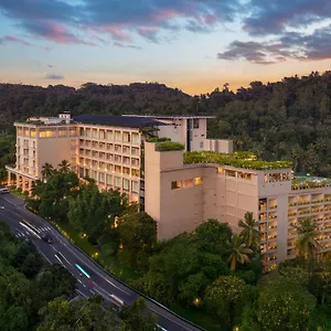The Golden Crown Kandy